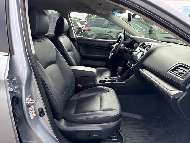 Used 2019 Subaru Outback 2.5i Limited AWD/4WD image 9