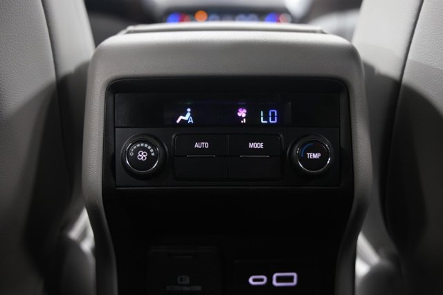 Used 2023 GMC Acadia SLT AWD/4WD image 36