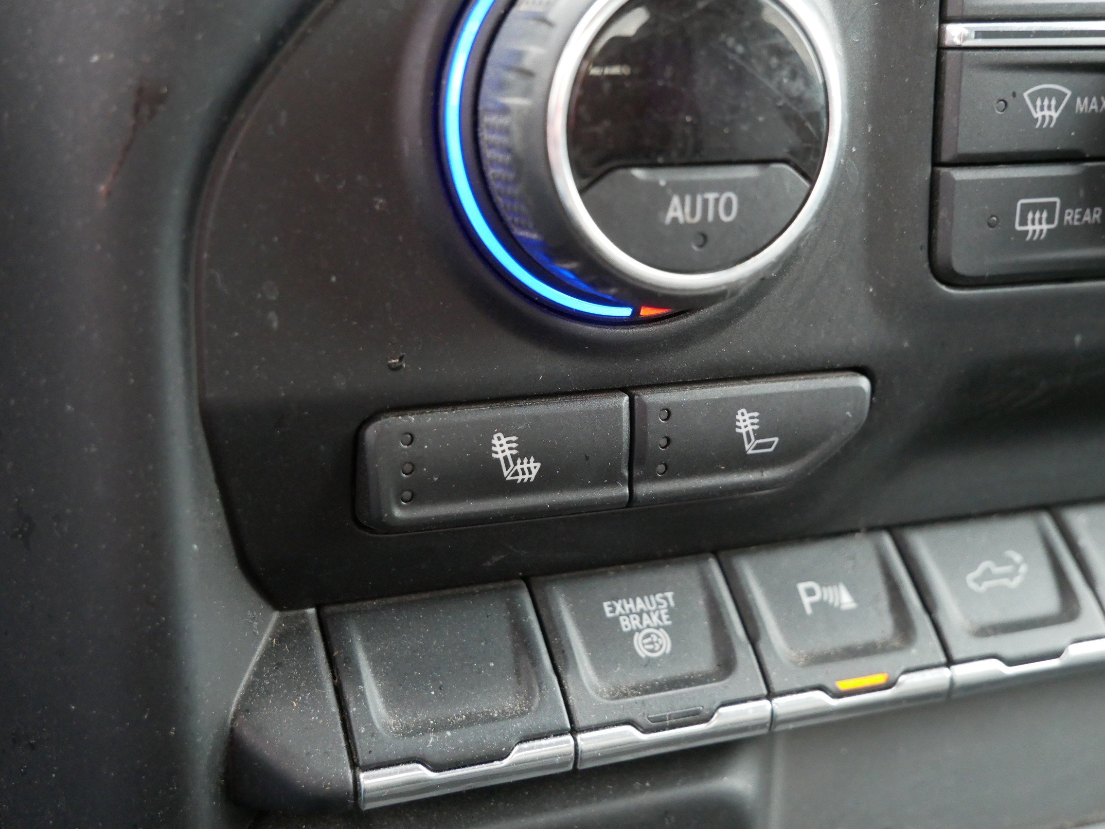 Used 2021 Chevrolet Silverado 2500 LT w/ All Star Edition image 28