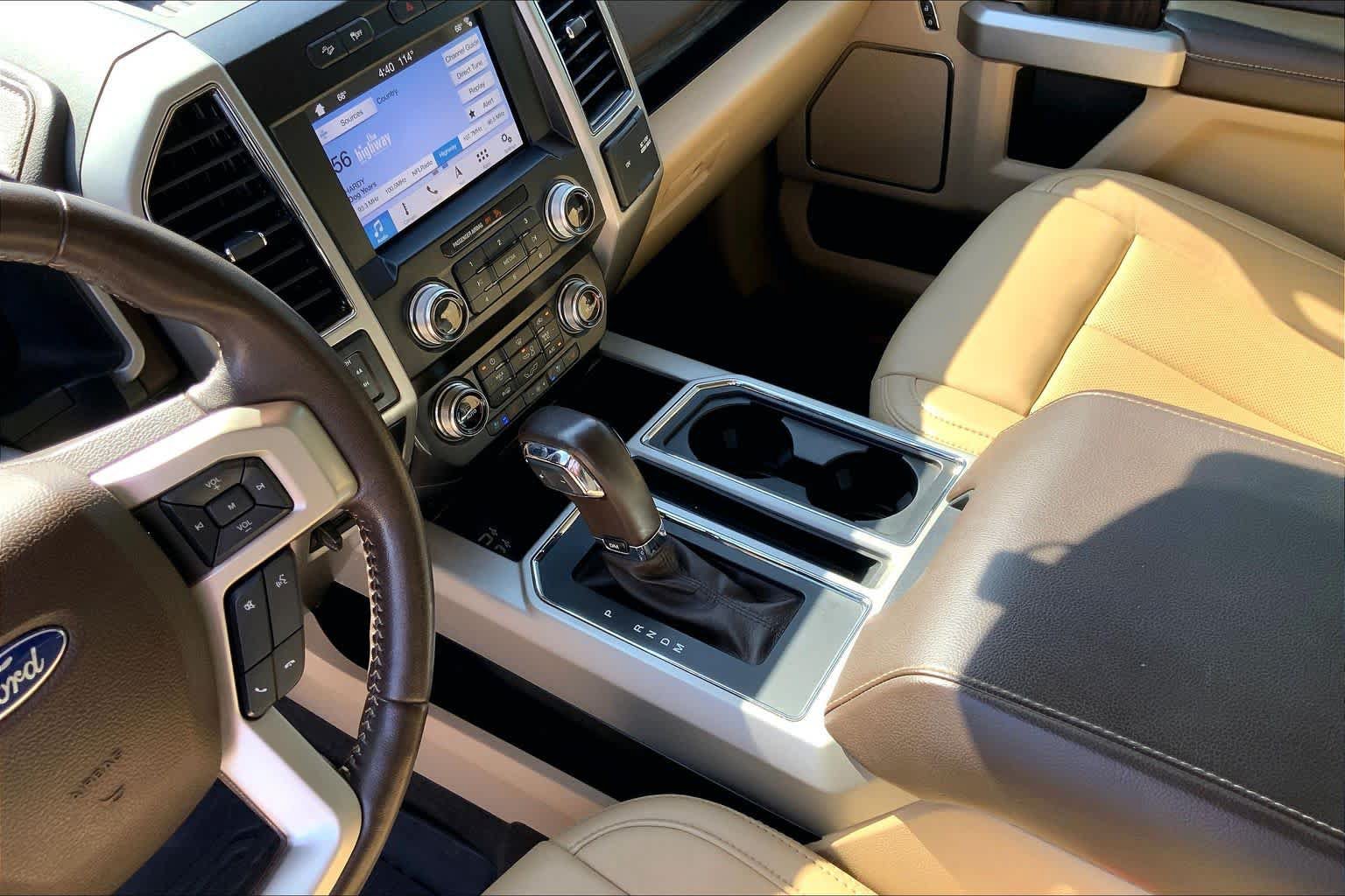 Used 2019 Ford F150 Lariat w/ Equipment Group 502A Luxury AWD/4WD image 17