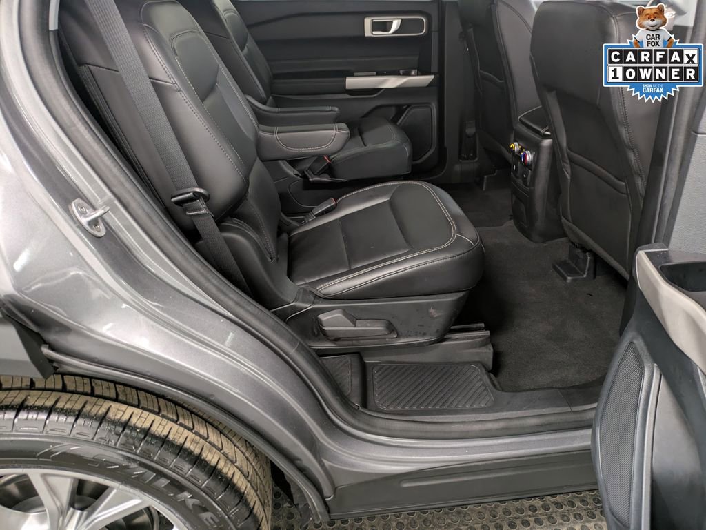 Used 2022 Ford Explorer XLT w/ Equipment Group 202A AWD/4WD image 26