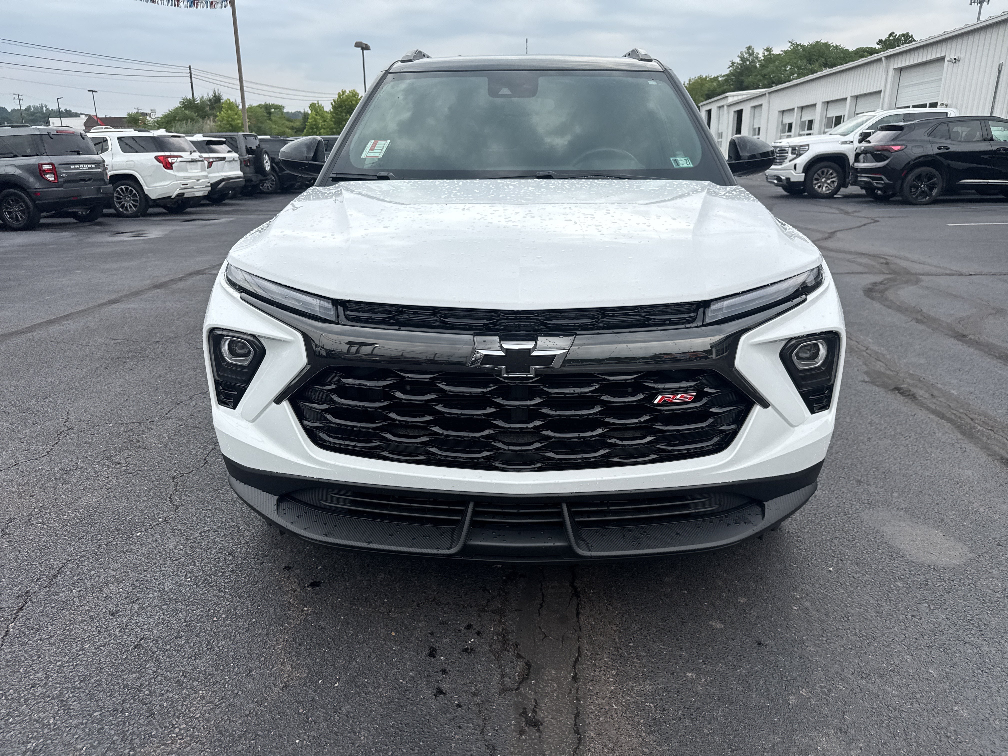 Used 2024 Chevrolet TrailBlazer RS FWD image 13
