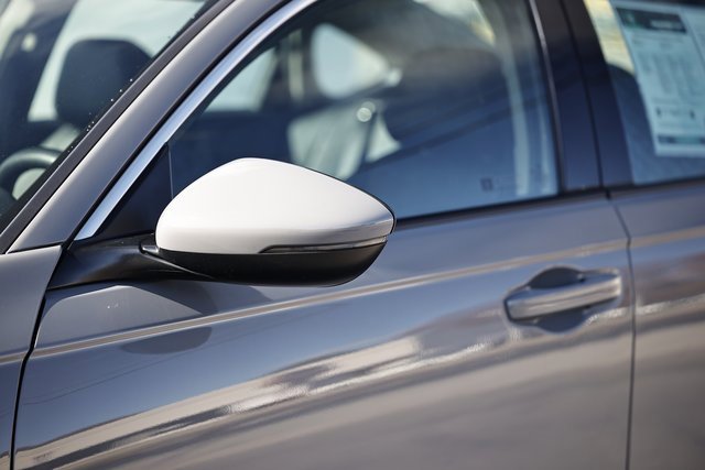 Used 2025 Honda Accord Touring image 3