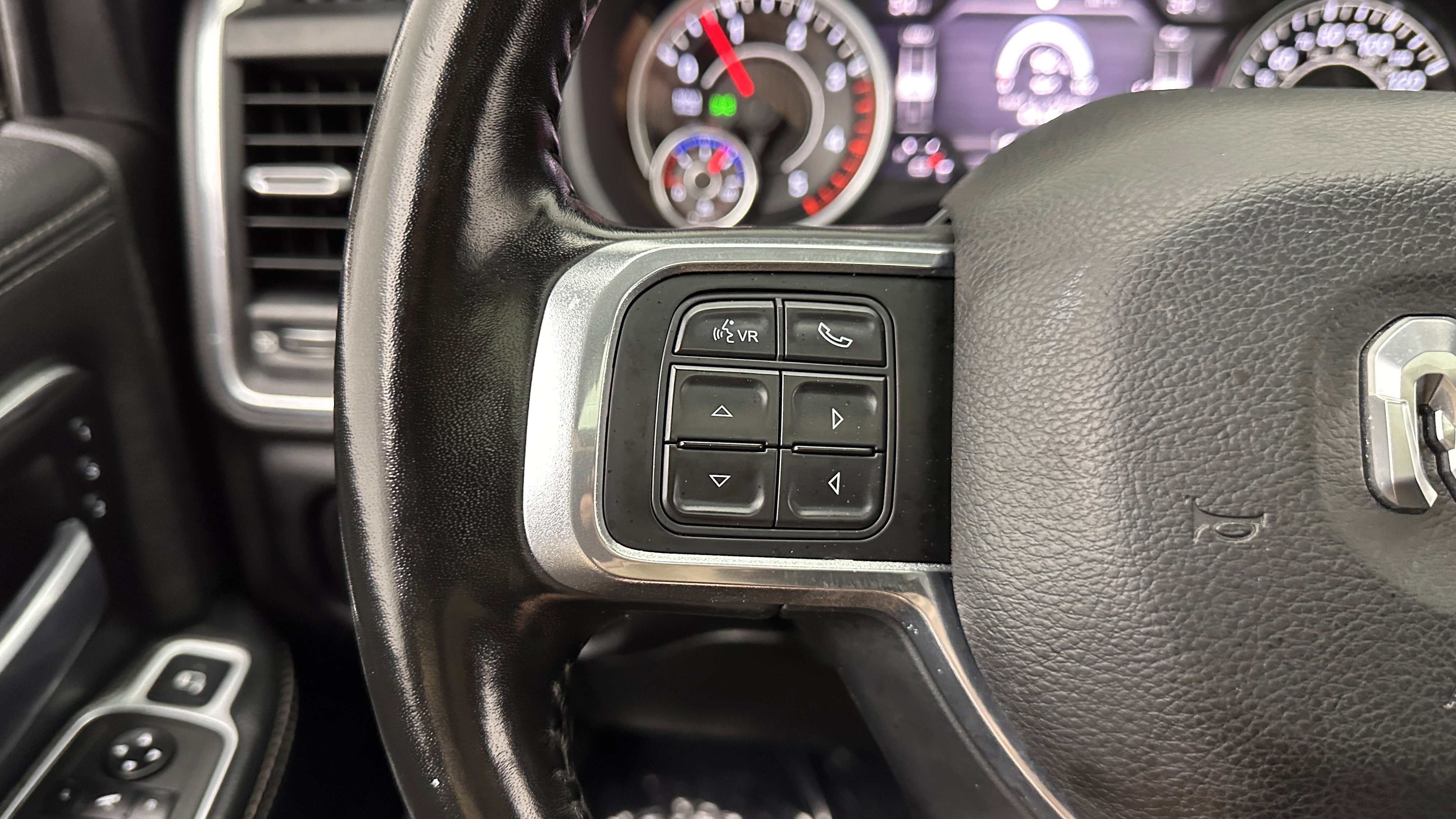 Used 2021 RAM 3500 Laramie image 21