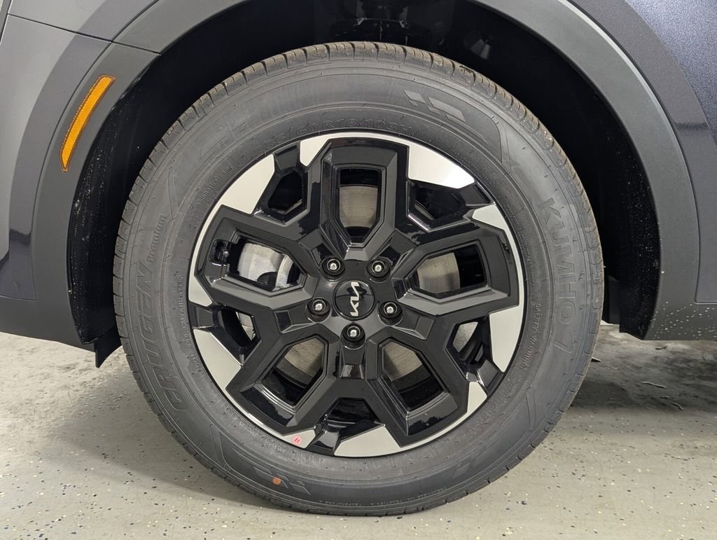 New 2026 Kia Sorento S FWD image 9