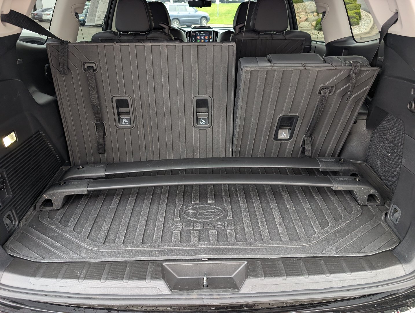 Certified 2025 Subaru Ascent Bronze Edition w/ Onyx Package AWD/4WD image 25