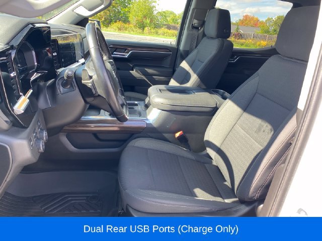 Used 2022 Chevrolet Silverado 1500 RST AWD/4WD image 16