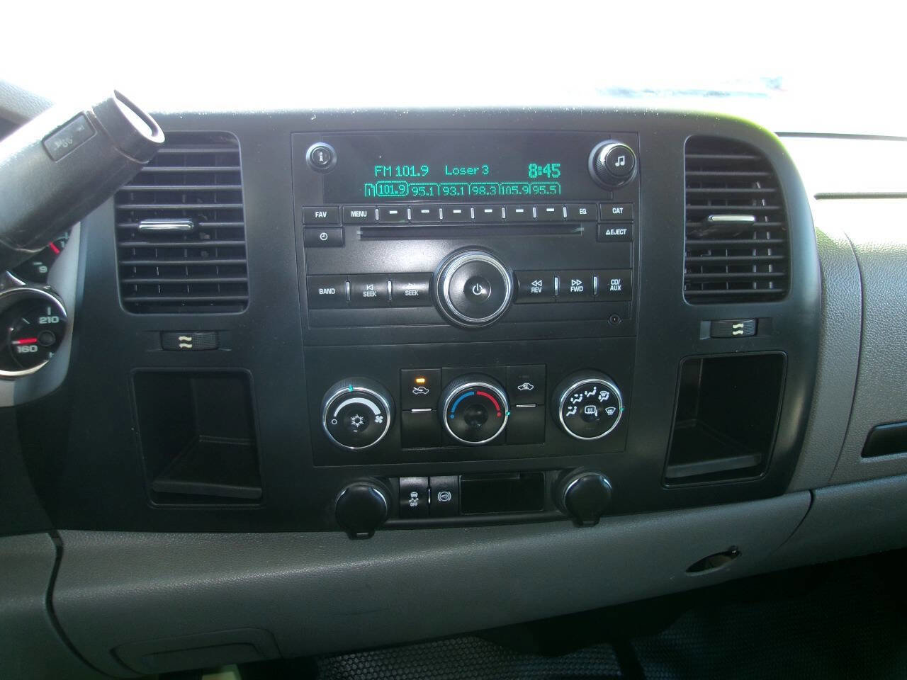 Used 2012 Chevrolet Silverado 2500 W/T image 17