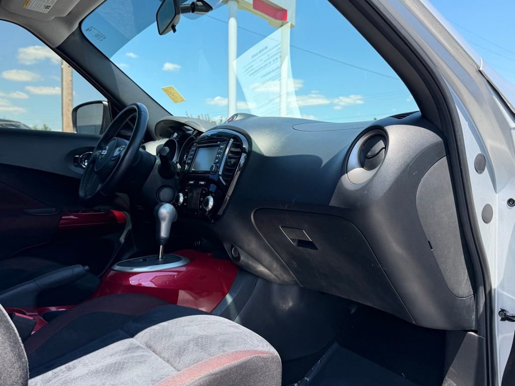 Used 2016 Nissan Juke SV w/ Technology Package FWD image 22