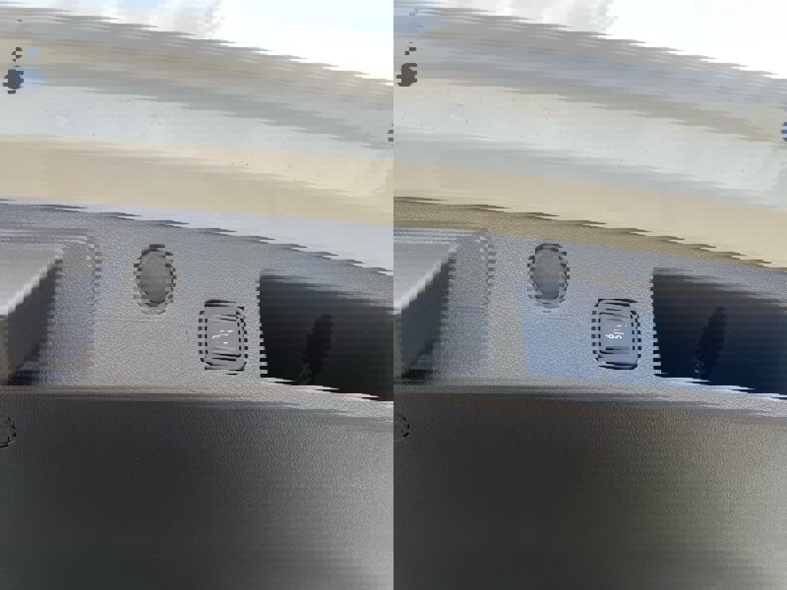 New 2026 GMC Terrain Denali w/ LPO, Floor Liner Package image 8