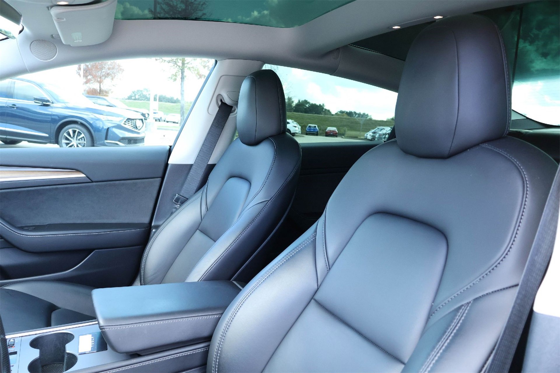 Used 2022 Tesla Model 3 Long Range image 11