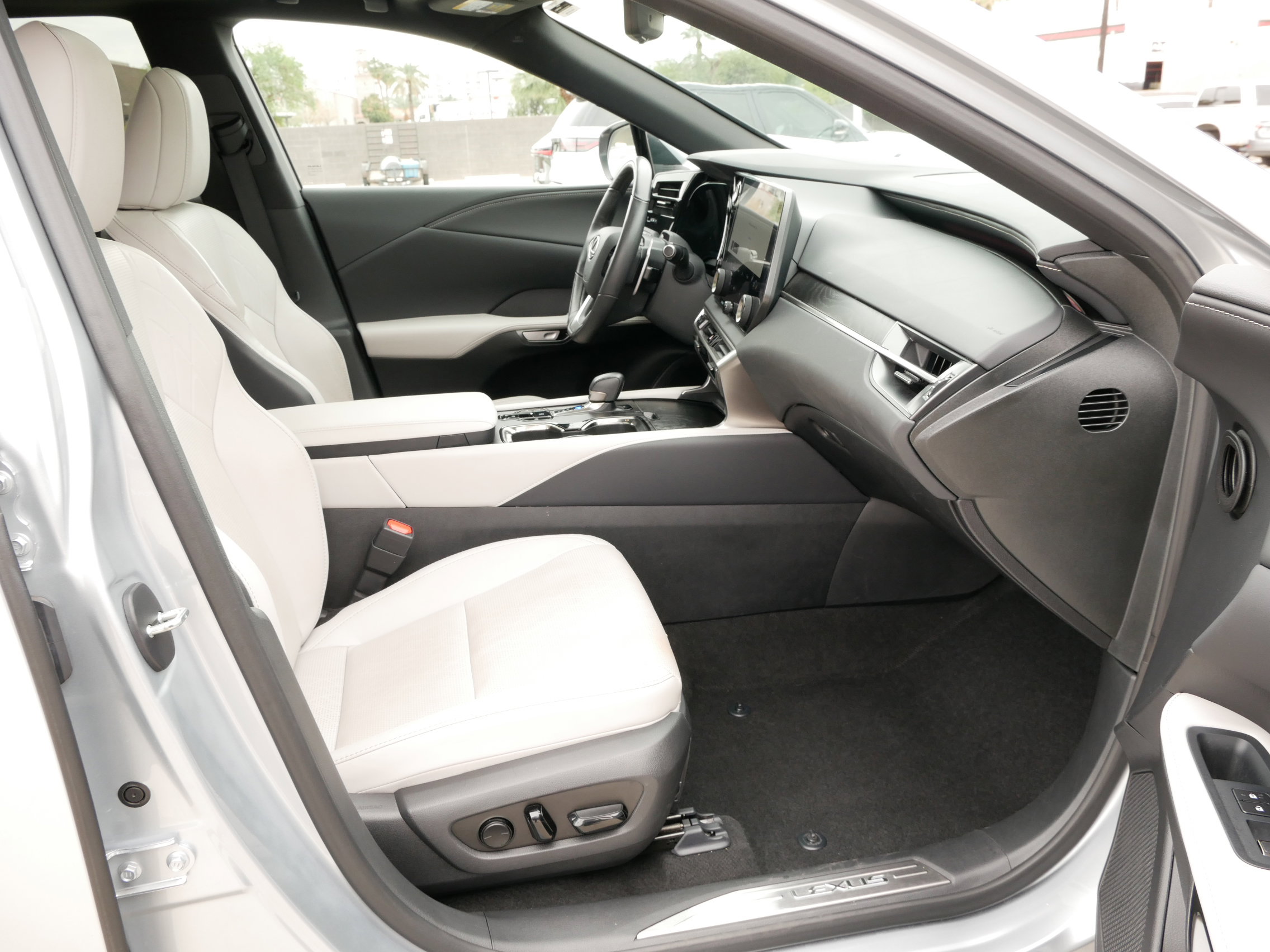 Certified 2024 Lexus RX 350 image 10