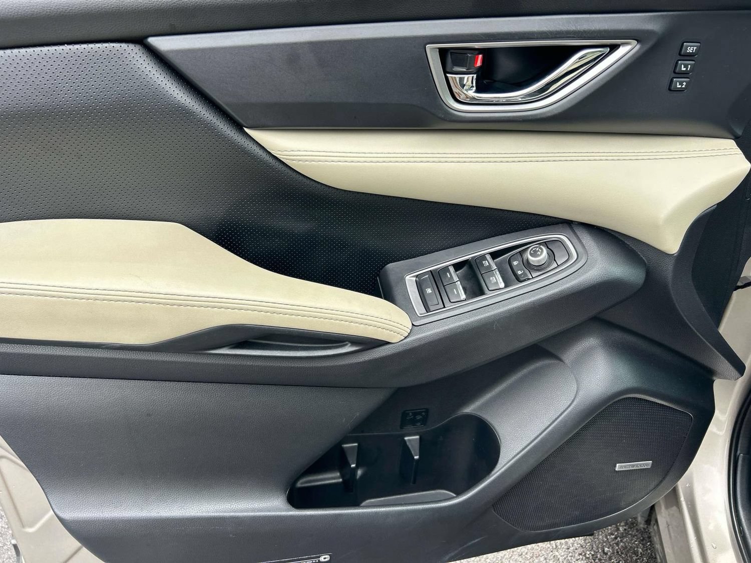 Used 2019 Subaru Ascent Limited w/ Popular Package #3 AWD/4WD image 26