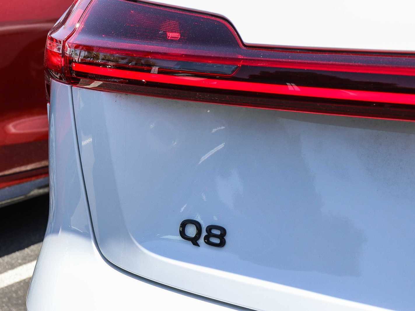 Used 2024 Audi Q8 e-tron Prestige w/ Prestige Package AWD/4WD image 10