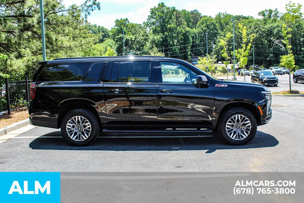 Used 2025 Chevrolet Suburban Z71 AWD/4WD image 9