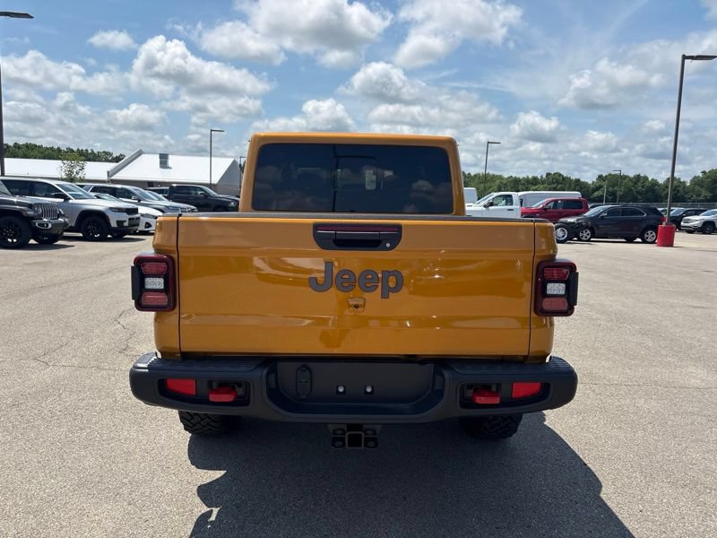 New 2026 Jeep Gladiator Rubicon w/ Steel Power Dome Hood Package AWD/4WD image 4