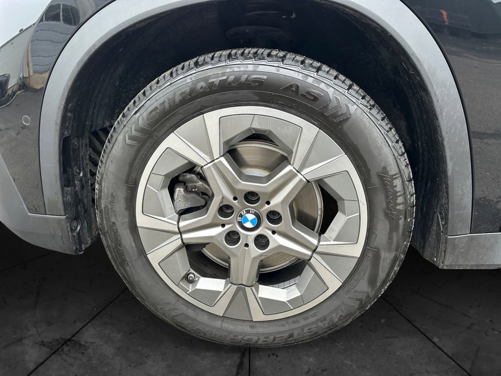 Used 2023 BMW X1 xDrive28i image 14