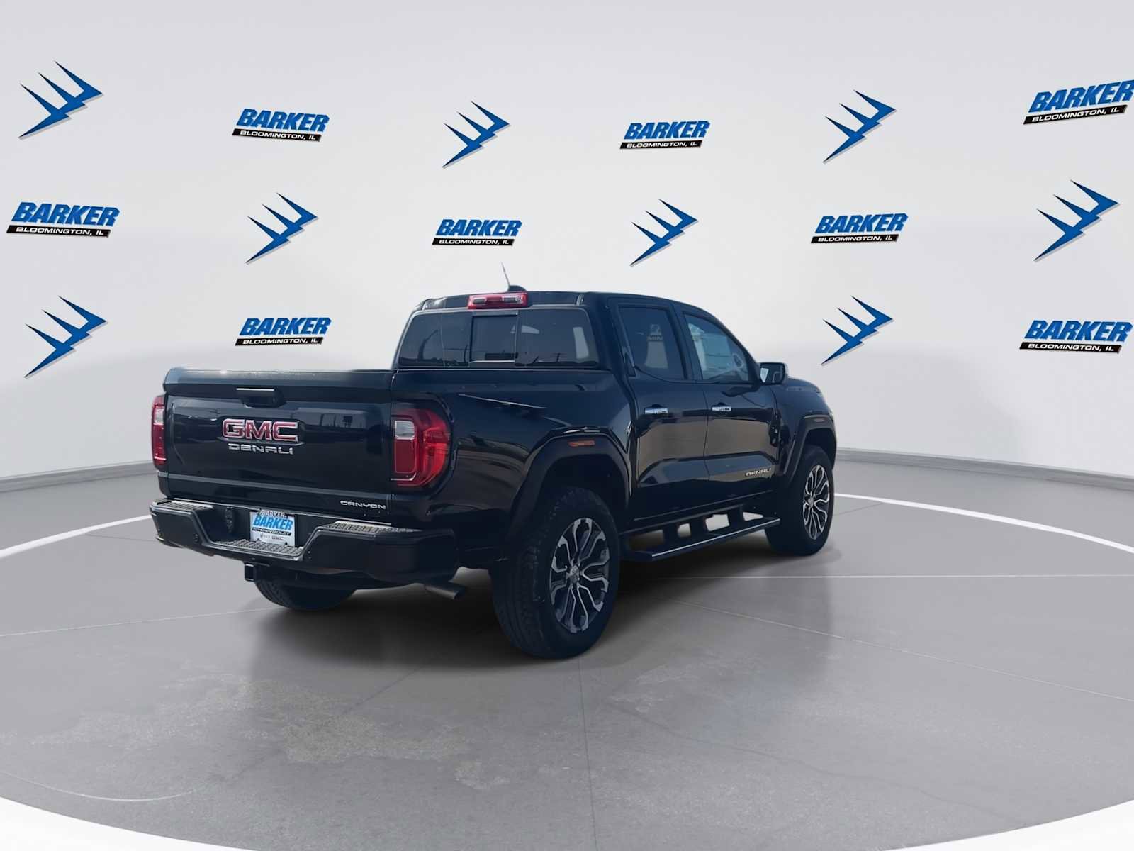 New 2026 GMC Canyon Denali image 4