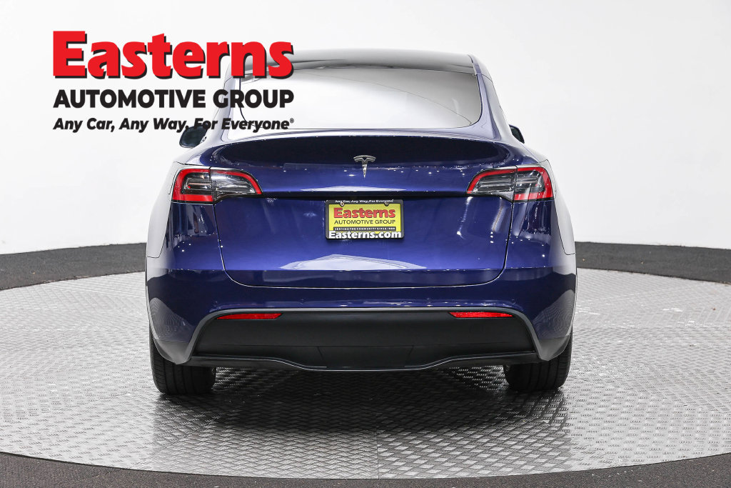 Used 2021 Tesla Model Y Long Range AWD/4WD image 7