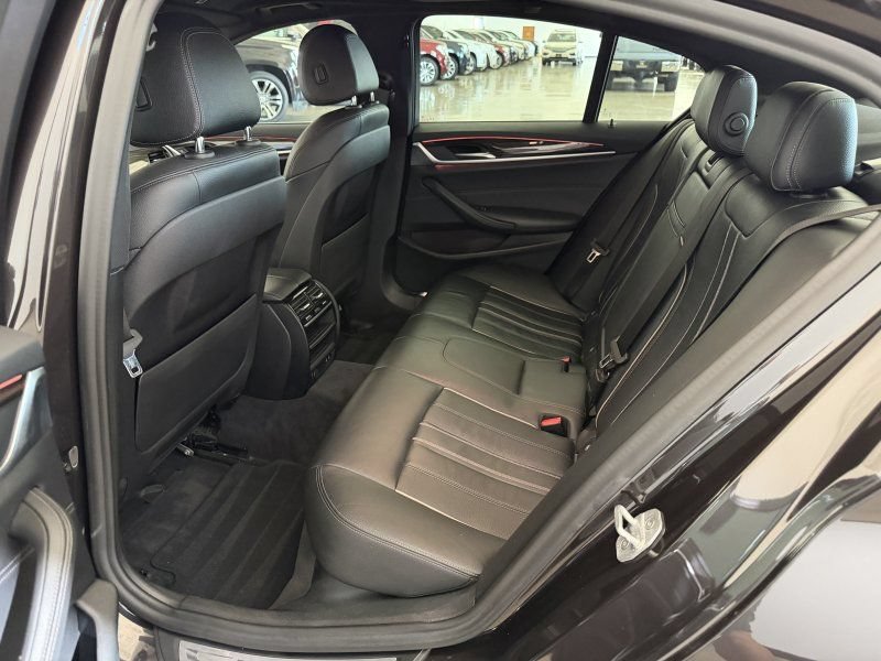 Used 2020 BMW 540i RWD image 17