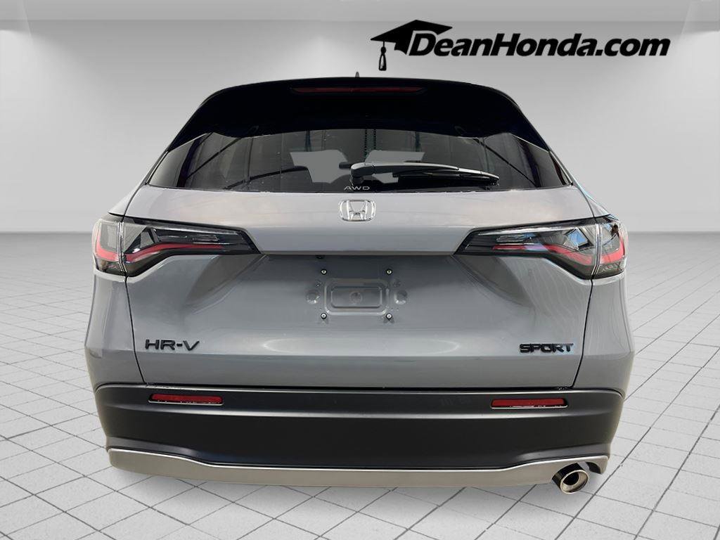 New 2026 Honda HR-V Sport image 4
