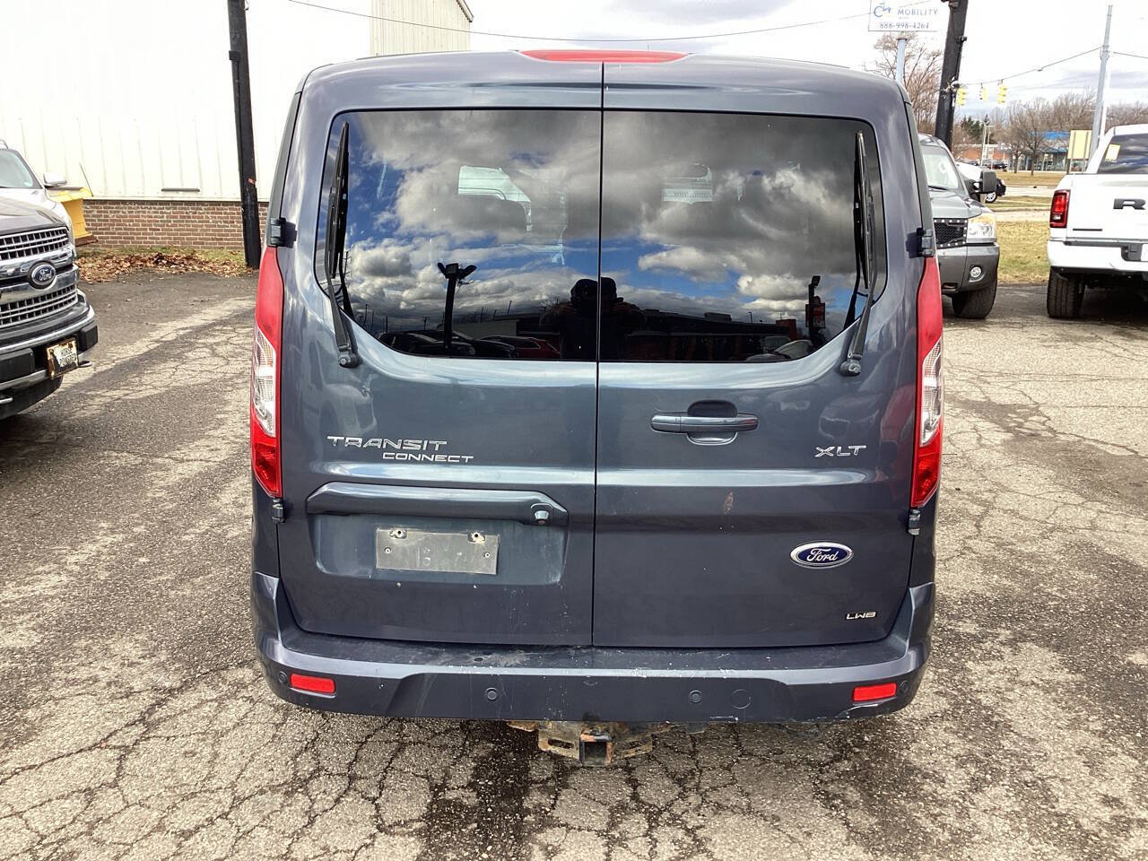 Used 2014 Ford Transit Connect XLT FWD image 9