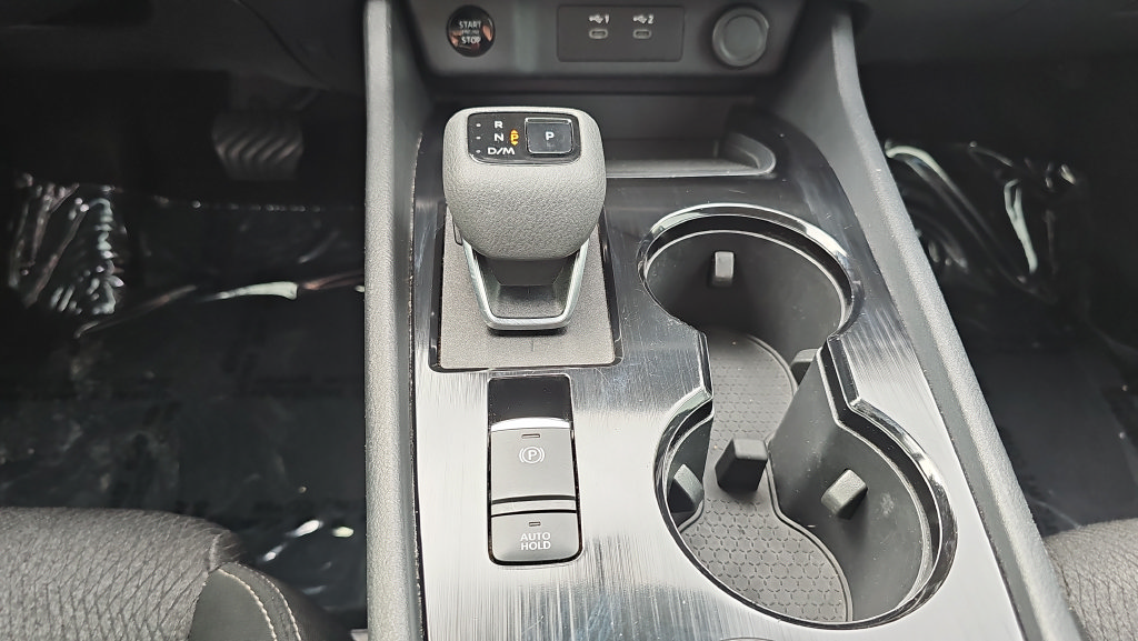 Certified 2024 Nissan Rogue SV AWD/4WD image 19