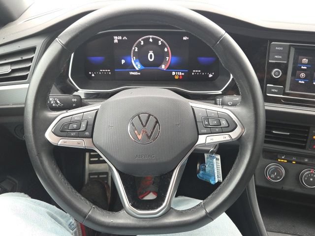 Used 2024 Volkswagen Jetta Sport FWD image 35
