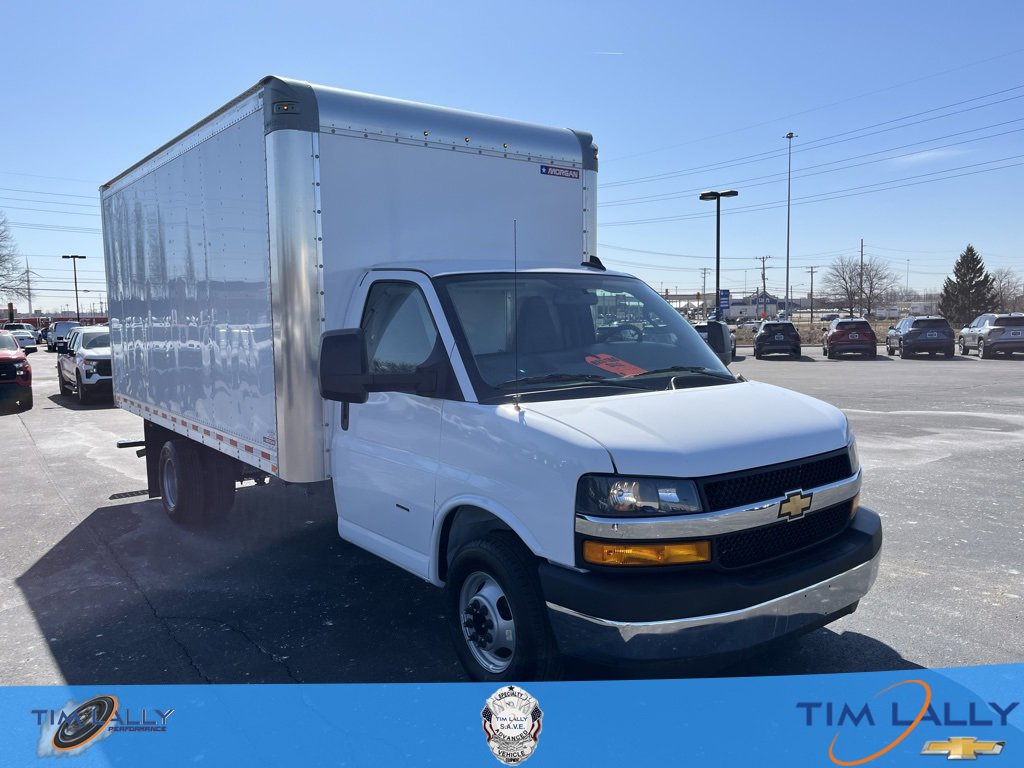 New 2024 Chevrolet Express 3500 w/ Power Convenience Package