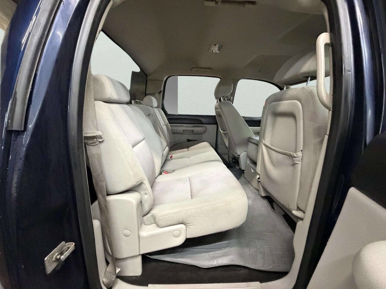 Used 2010 Chevrolet Silverado 1500 LT w/ Power Pack Plus image 19