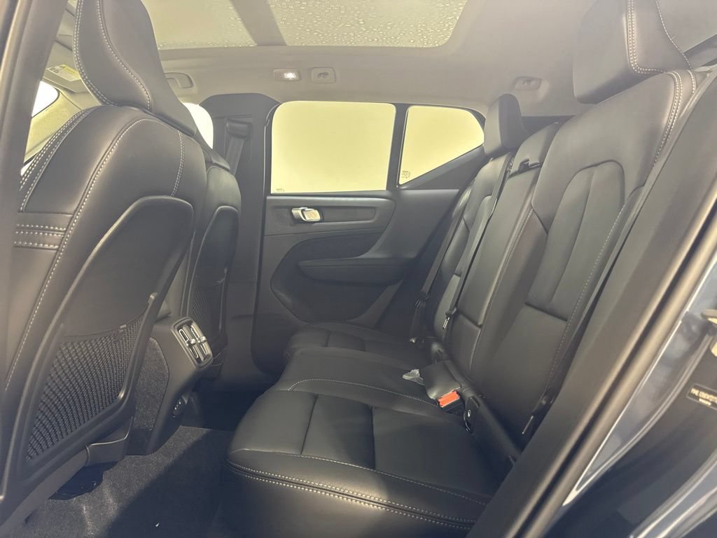 New 2026 Volvo XC40 B5 Plus w/ Climate Package AWD/4WD image 22