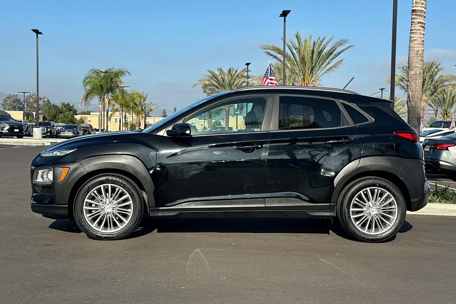 Used 2018 Hyundai Kona SEL w/ SEL Tech Package 02 image 7