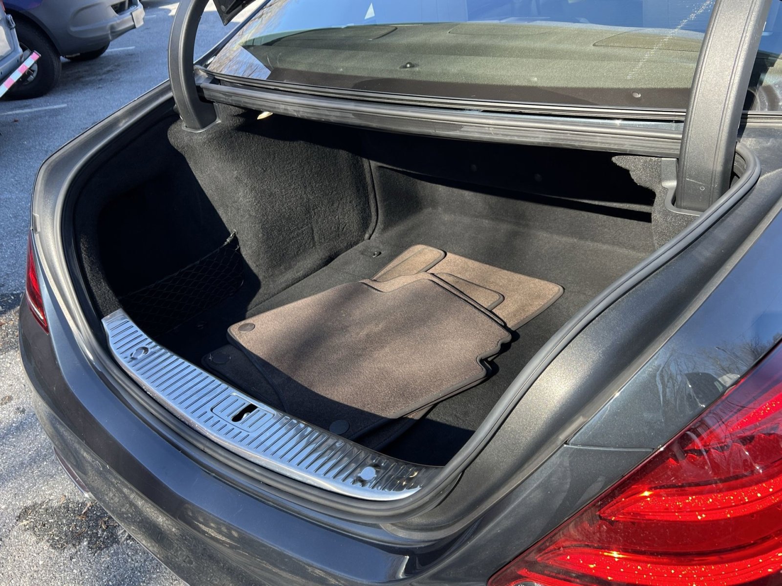 Certified 2020 Mercedes-Benz S 560 4MATIC Sedan image 24