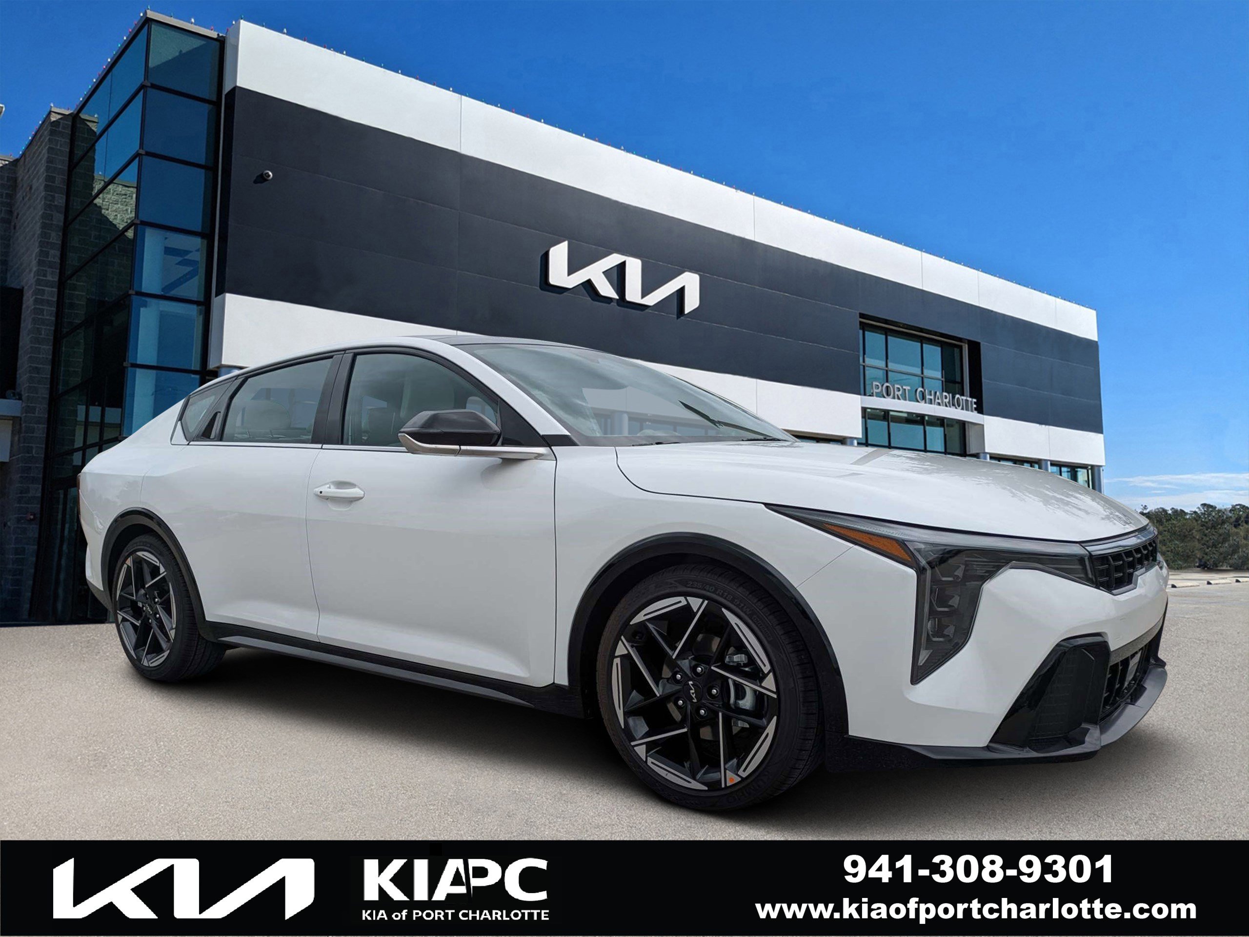 New 2026 Kia K4 GT-Line