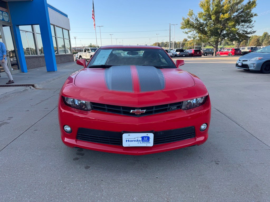 Used 2015 Chevrolet Camaro LS RWD image 2