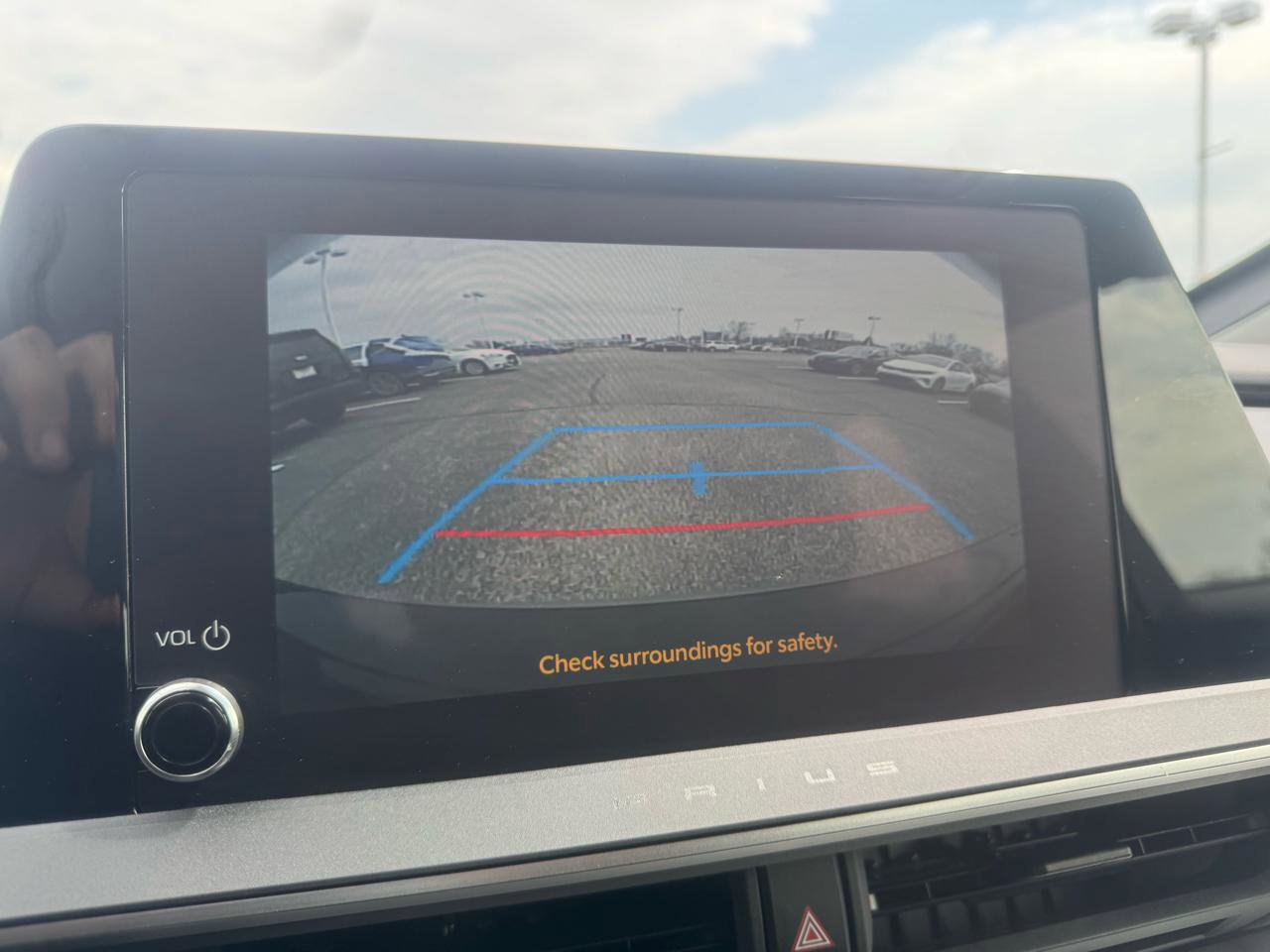 Used 2025 Toyota Prius LE image 52