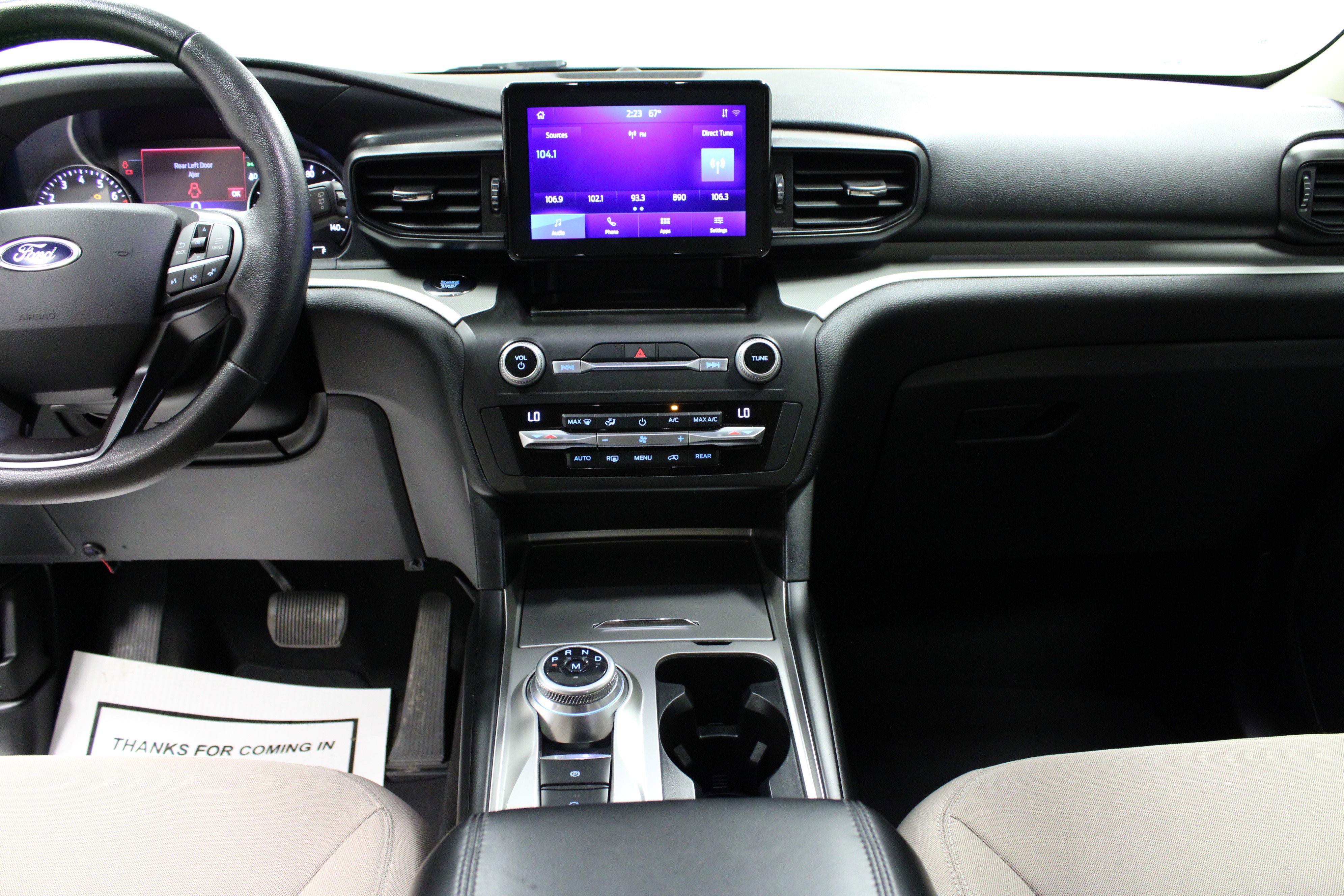 Used 2020 Ford Explorer XLT image 19