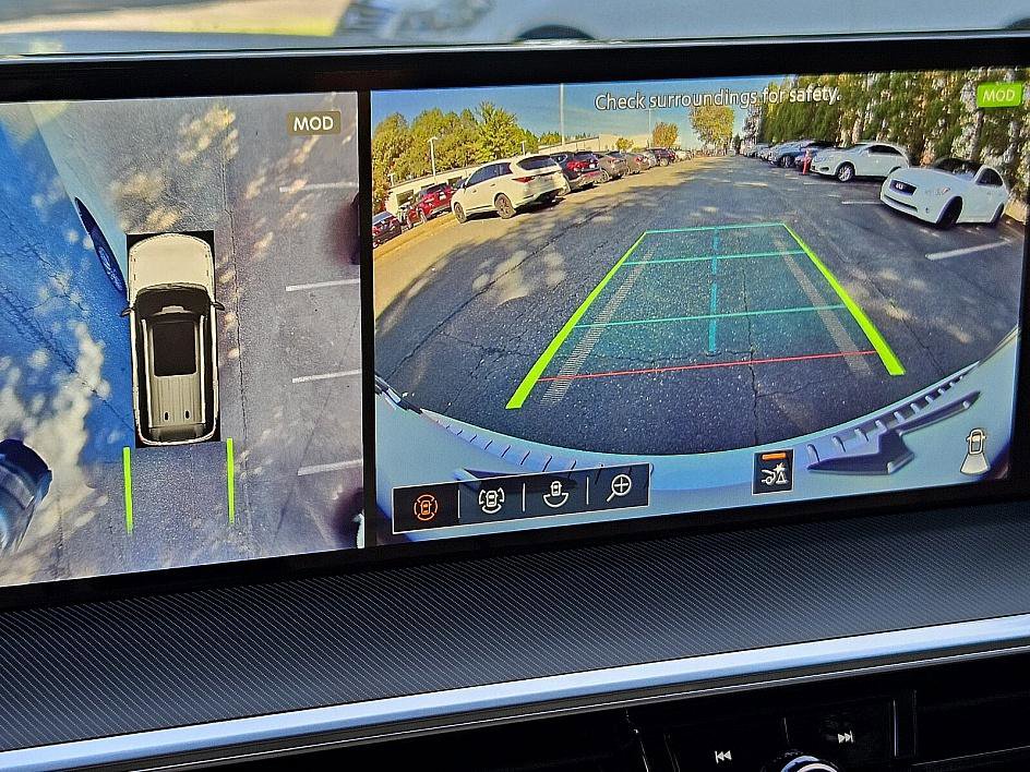 New 2026 INFINITI QX80 Luxe image 24