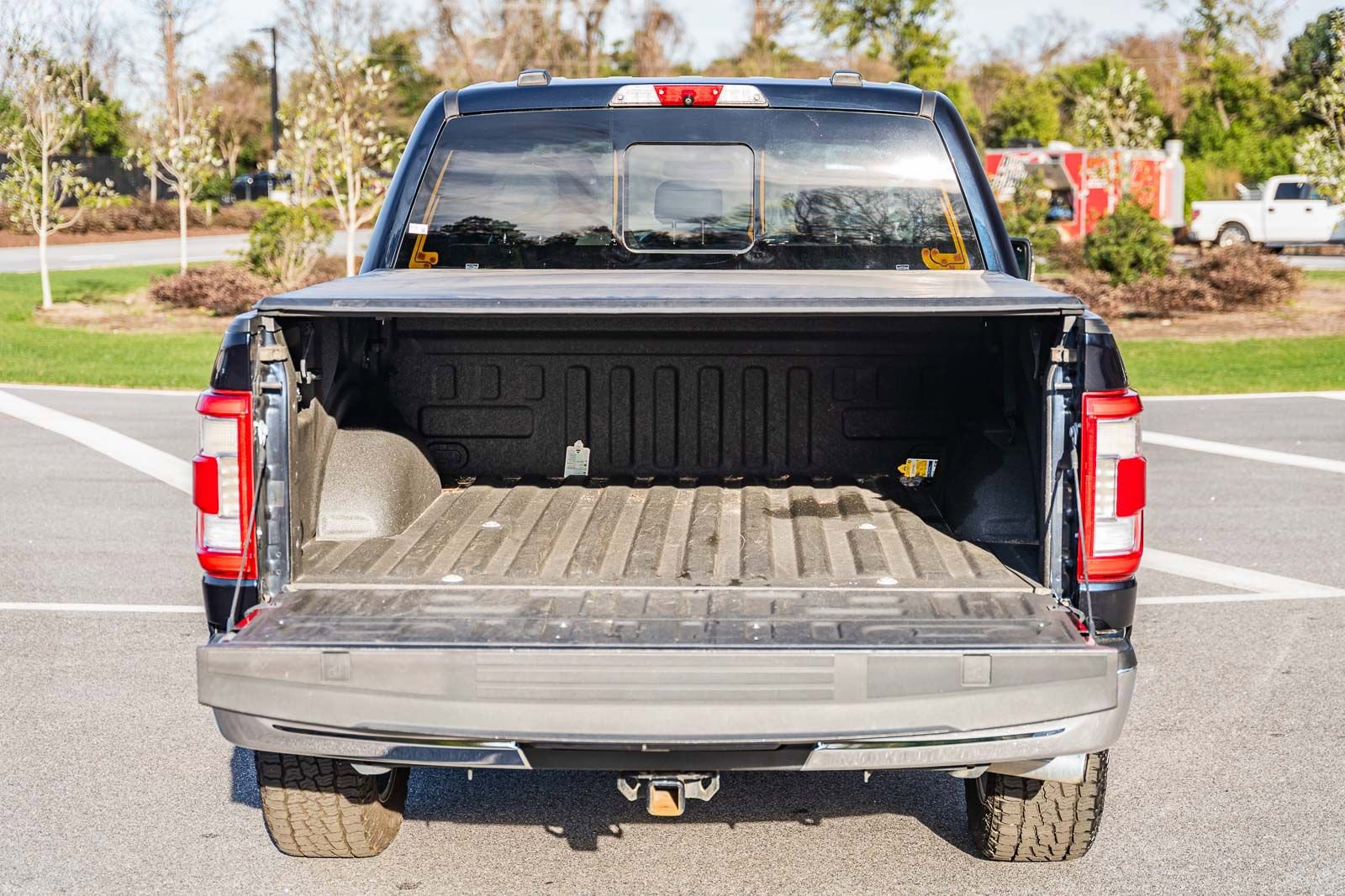 Used 2021 Ford F150 Lariat image 14