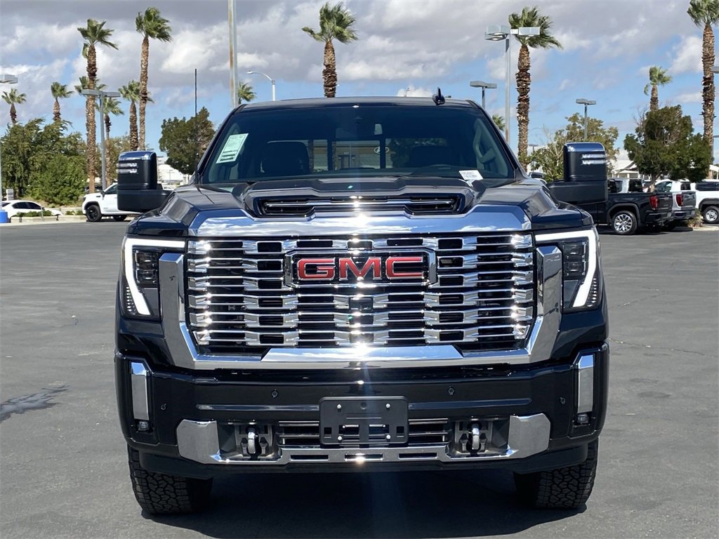 New 2025 GMC Sierra 2500 Denali image 2