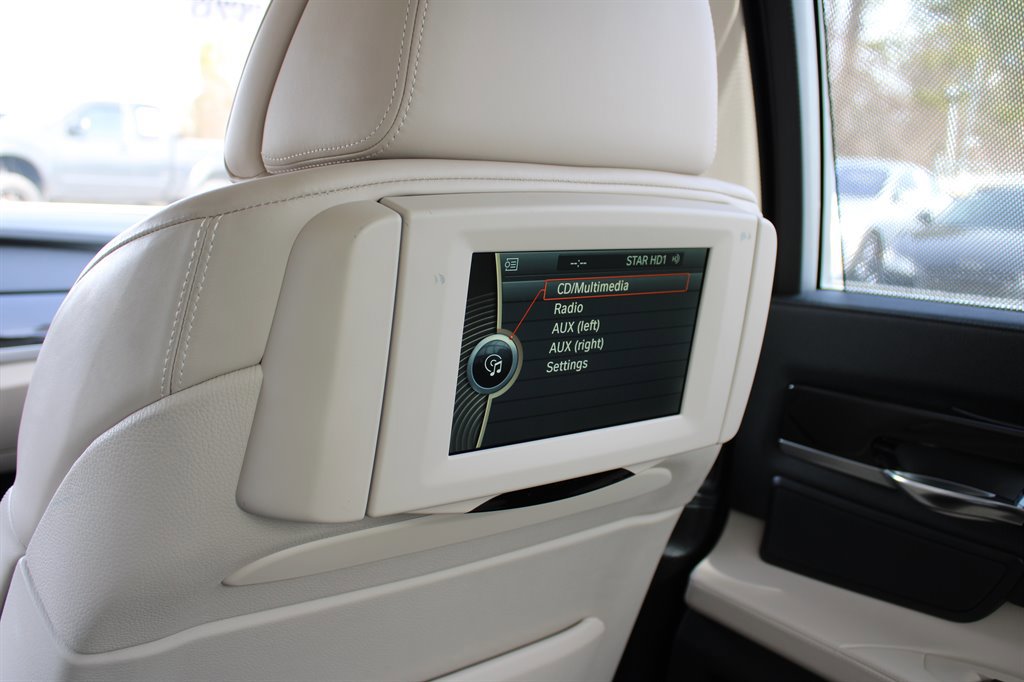 Used 2009 BMW 750Li 750Li image 21