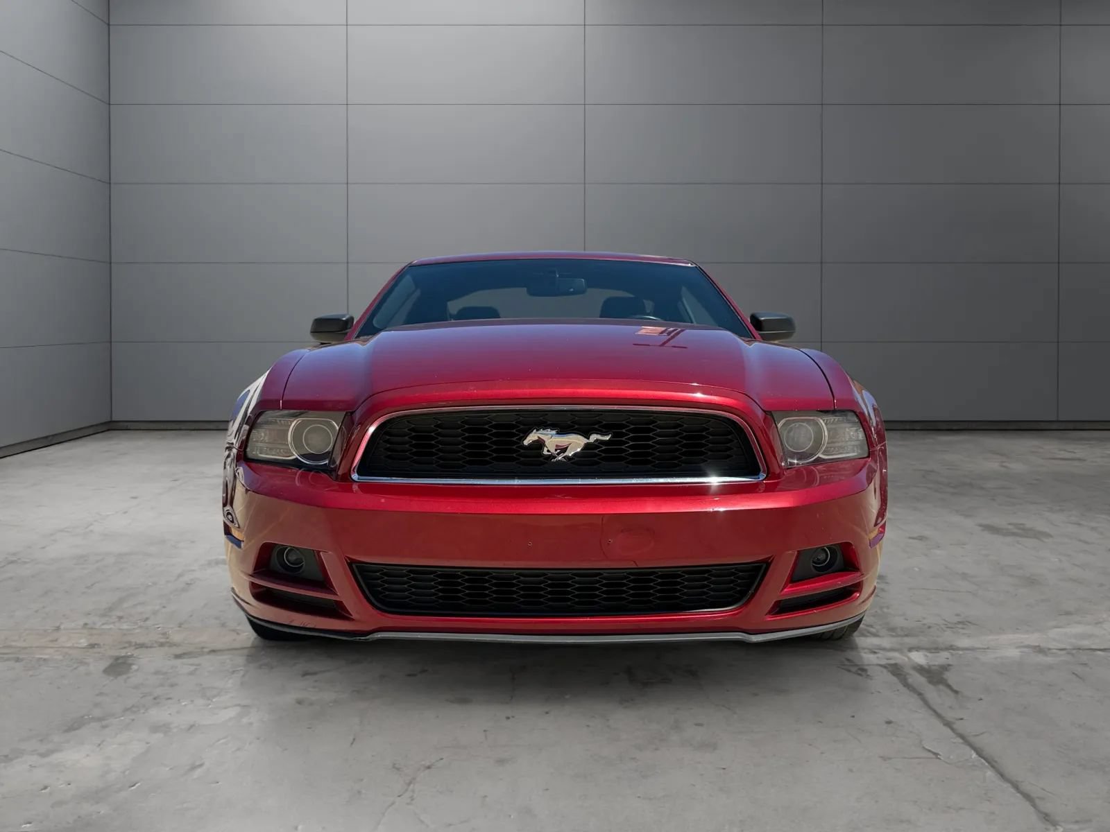 Used 2014 Ford Mustang Coupe w/ Equipment Group 102A RWD image 2