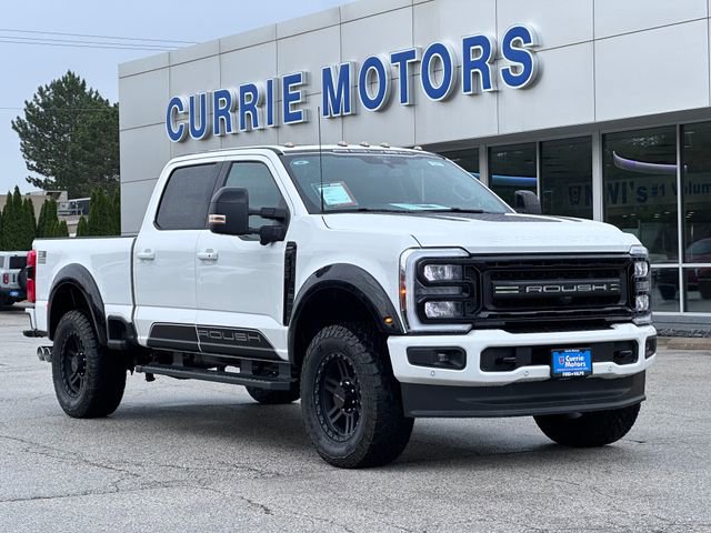 New 2026 Ford F250 Lariat w/ Black Appearance Package