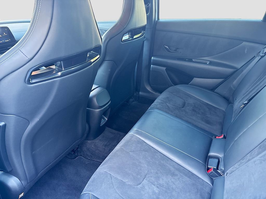 Used 2025 Hyundai Elantra N FWD image 25