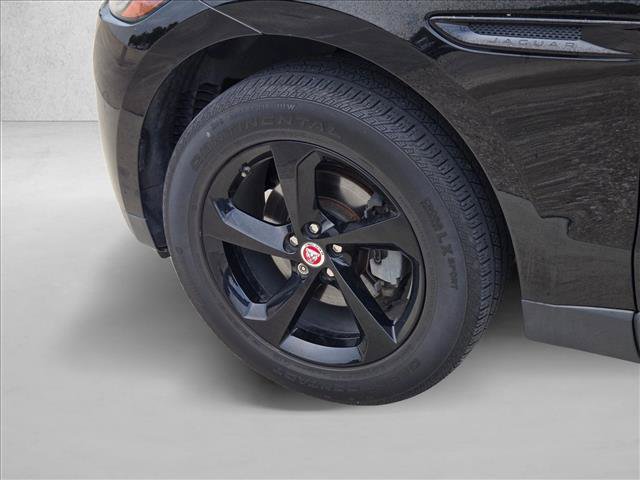 Used 2018 Jaguar F-PACE Premium AWD/4WD image 25