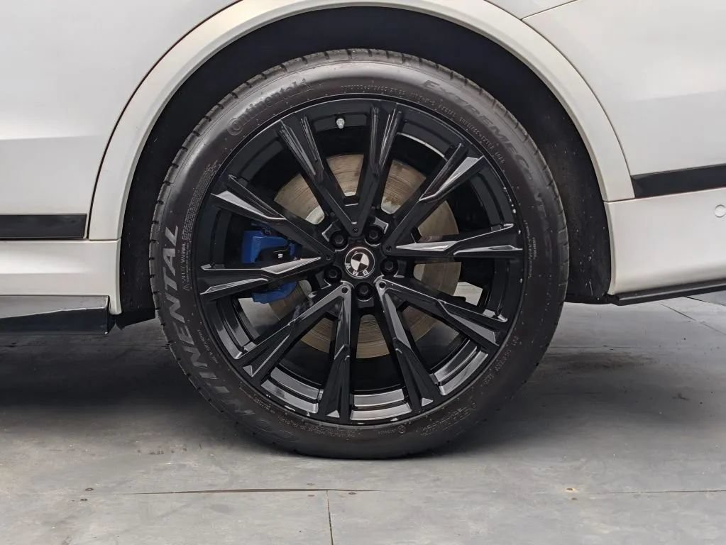 Used 2020 BMW X7 M50i w/ Executive Package AWD/4WD image 14