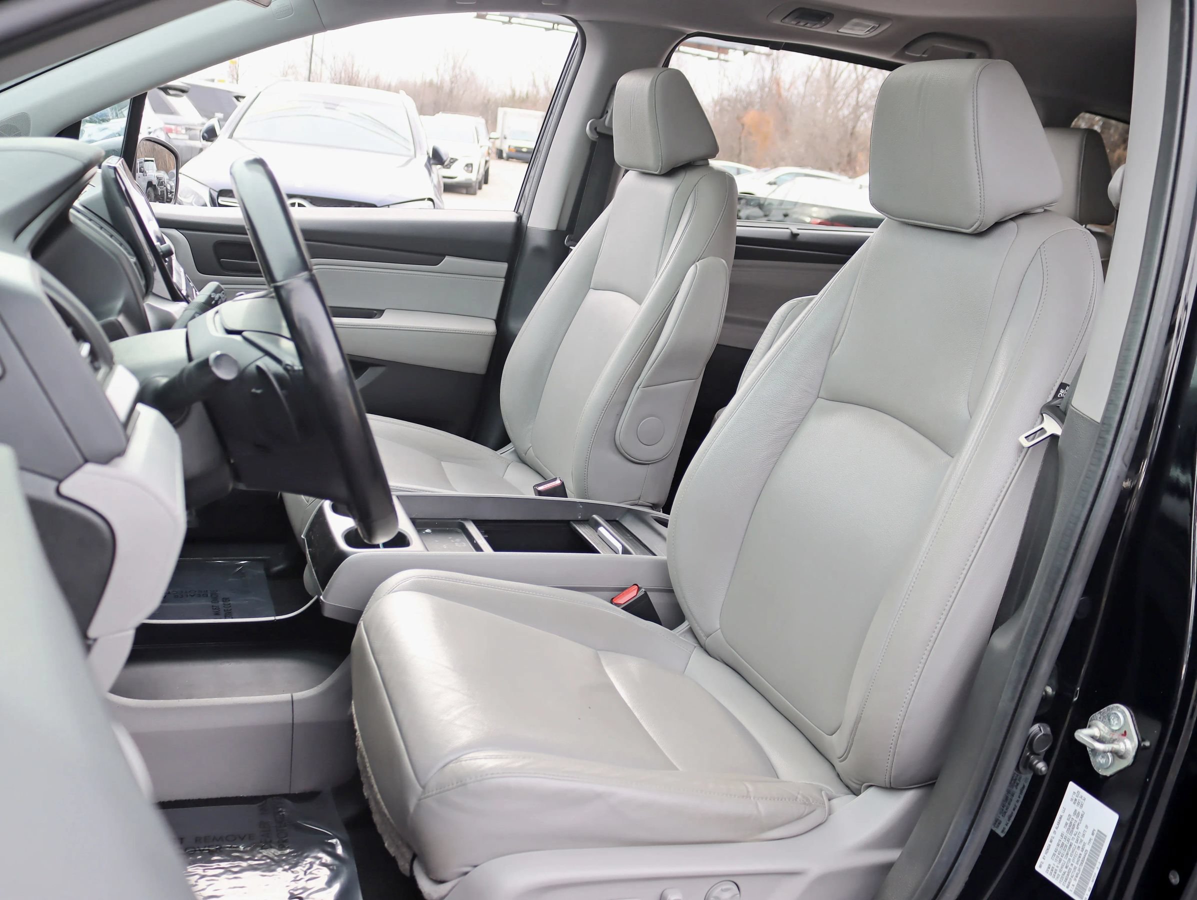 Used 2019 Honda Odyssey EX-L image 25