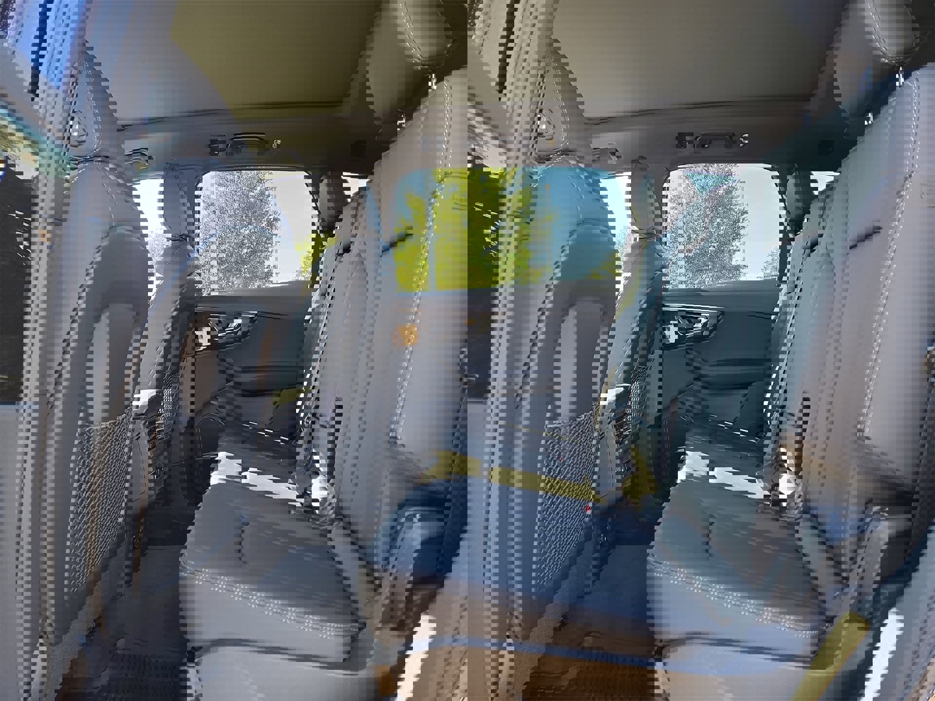 Used 2025 Audi Q7 2.0T Premium w/ Convenience Plus Package image 13