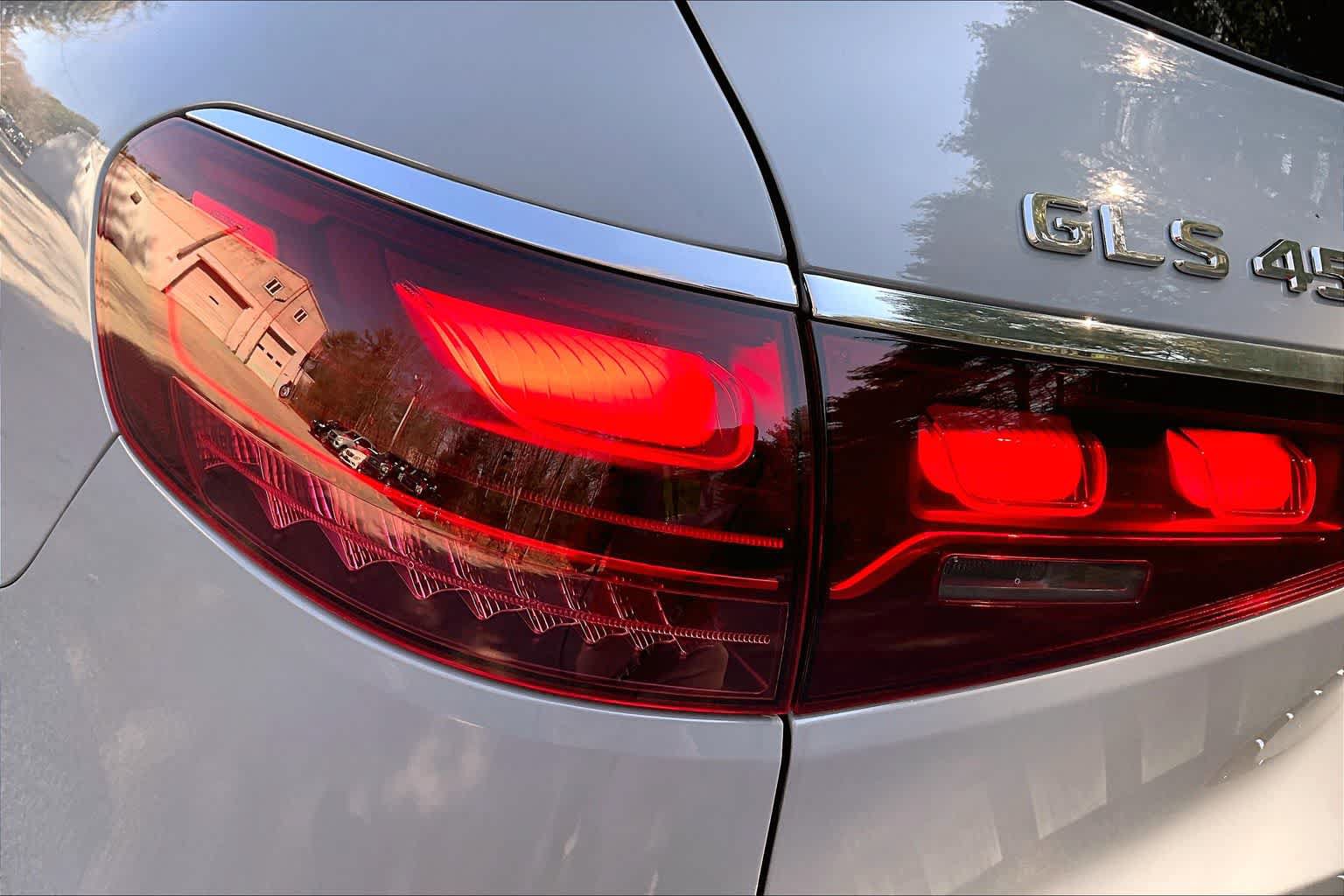 New 2026 Mercedes-Benz GLS 450 4MATIC image 6
