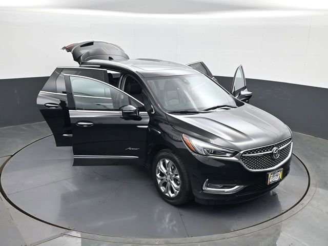Used 2021 Buick Enclave Avenir w/ Avenir Technology Package image 30
